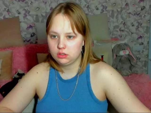 Explore our live girls sluts from our Custom and Multi clubs and checkout exclusive access to highly interactive content, such as shape, hair, titties, pussy type and many more.