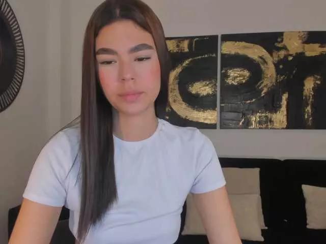 EllieScott from BongaCams