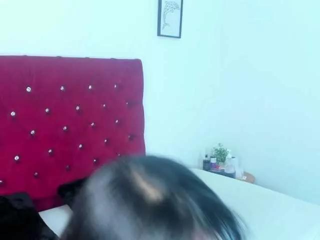 Explore our live girls sluts from our Custom and Multi clubs and checkout exclusive access to highly interactive content, such as shape, hair, titties, pussy type and many more.
