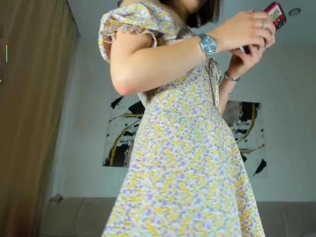 EmilyEnders from BongaCams is Freechat