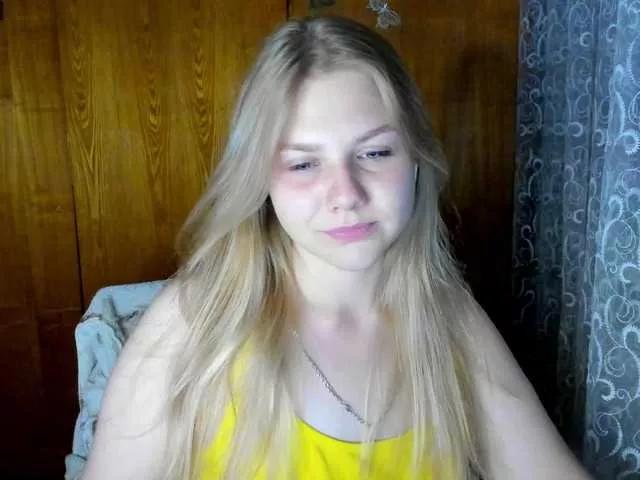 Emma-Frizea from BongaCams is Freechat