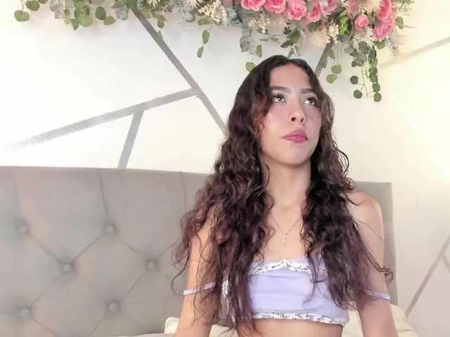 Explore our live girls sluts from our Custom and Multi clubs and checkout exclusive access to highly interactive content, such as shape, hair, titties, pussy type and many more.