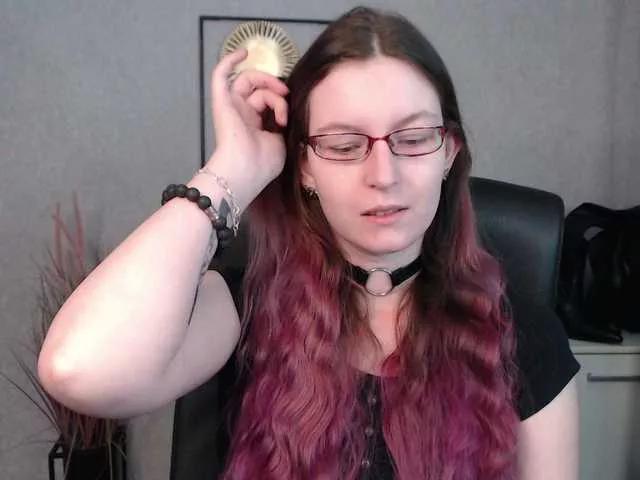Explore our live girls sluts from our Custom and Multi clubs and checkout exclusive access to highly interactive content, such as shape, hair, titties, pussy type and many more.