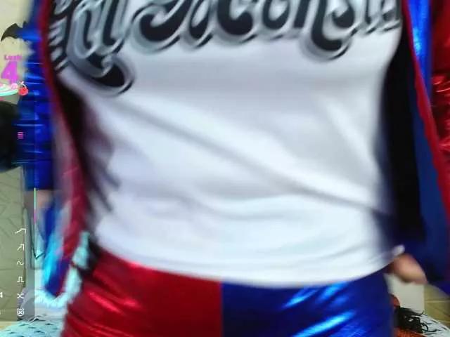 Esmeralda-Oik from BongaCams