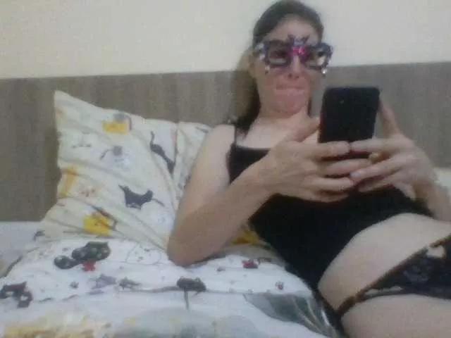 Evelynevasara1 from BongaCams is Freechat