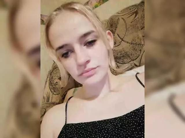 EvelynXKukla from BongaCams