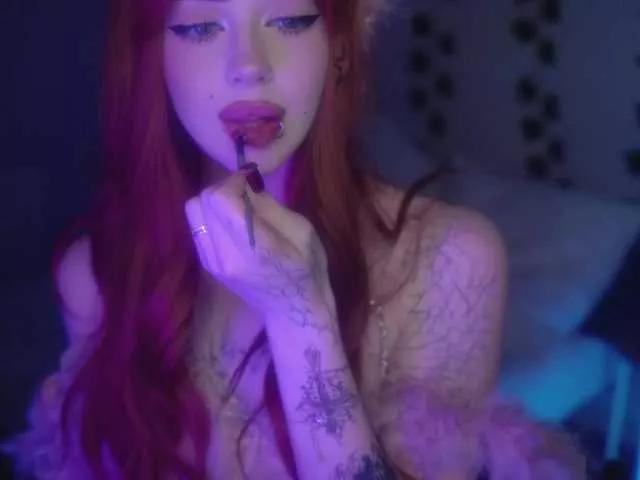 Explore our live girls sluts from our Custom and Multi clubs and checkout exclusive access to highly interactive content, such as shape, hair, titties, pussy type and many more.