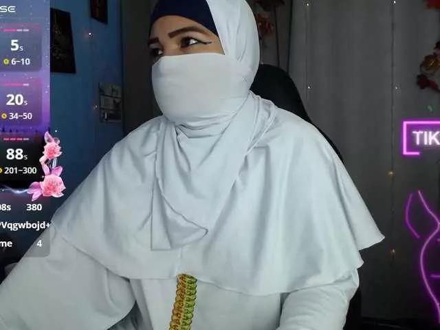FalakYasin from BongaCams