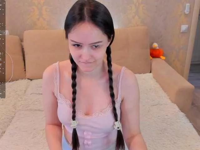 Explore our live girls sluts from our Custom and Multi clubs and checkout exclusive access to highly interactive content, such as shape, hair, titties, pussy type and many more.