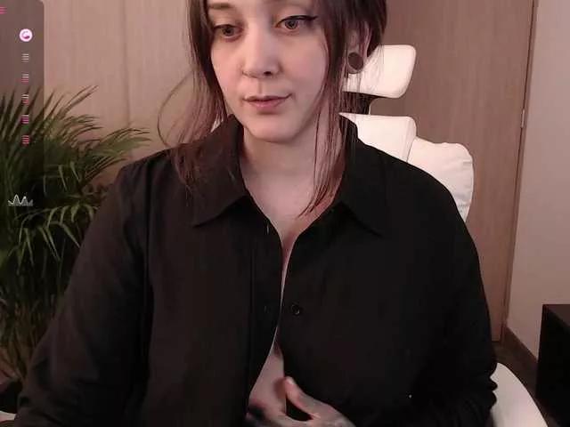Fallenag from BongaCams