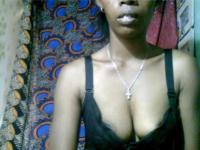 Fanihsexy from BongaCams is Freechat