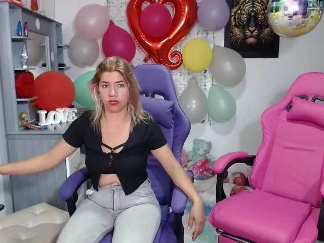 fierygirls from BongaCams is Freechat