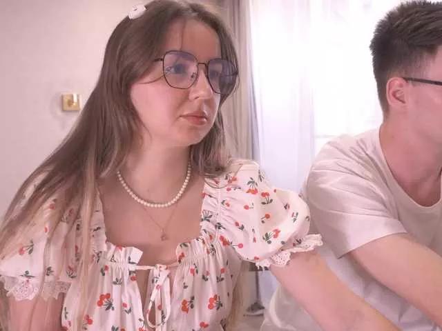 FluffyHat from BongaCams