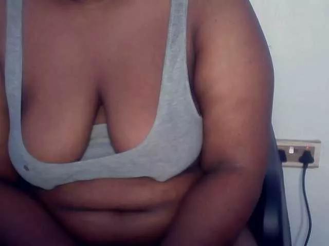 Freakyslut5 from BongaCams is Freechat