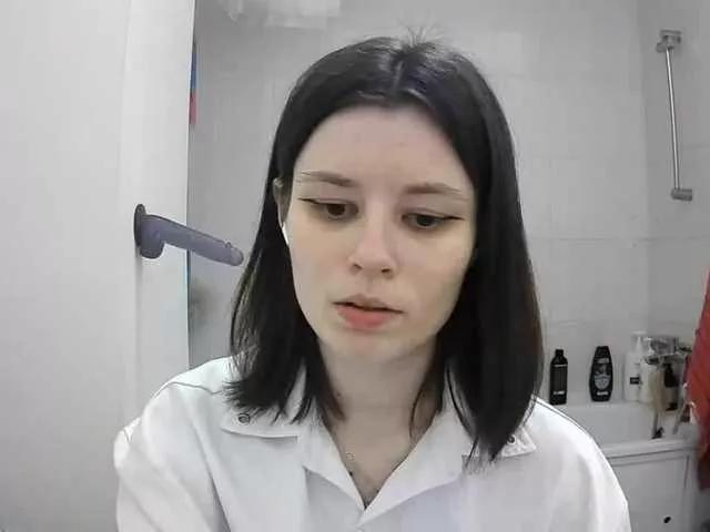 Explore our live girls sluts from our Custom and Multi clubs and checkout exclusive access to highly interactive content, such as shape, hair, titties, pussy type and many more.