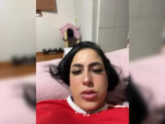 Geovana67 webcams show profile image 