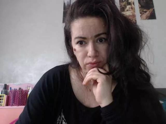 gldsquirt23 from BongaCams is Freechat