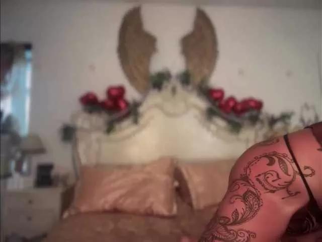 GoddessAnnaxxx from BongaCams