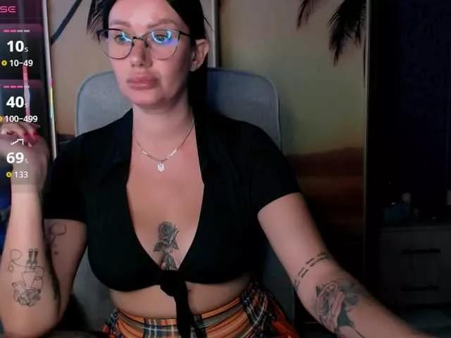goldenwitchx from BongaCams is Freechat