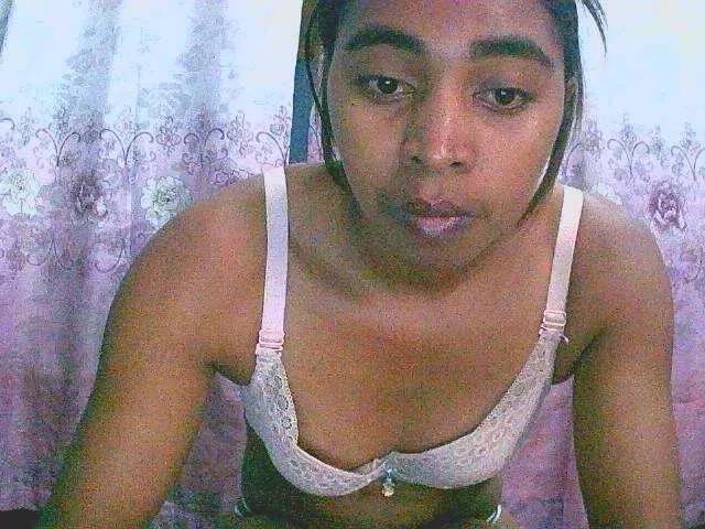 goodgirl from BongaCams