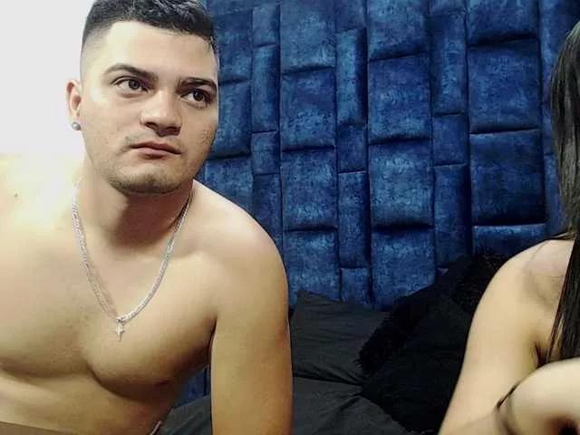 Explore our live girls sluts from our Custom and Multi clubs and checkout exclusive access to highly interactive content, such as shape, hair, titties, pussy type and many more.
