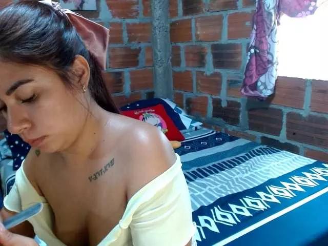 HaileyBrown69 from BongaCams is Freechat