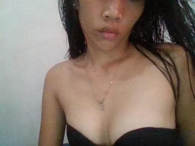 Hannah1998 from BongaCams is Freechat