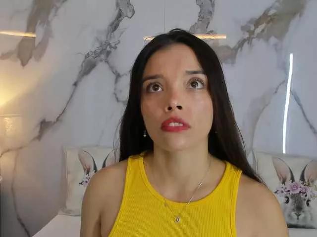 Explore our live girls sluts from our Custom and Multi clubs and checkout exclusive access to highly interactive content, such as shape, hair, titties, pussy type and many more.