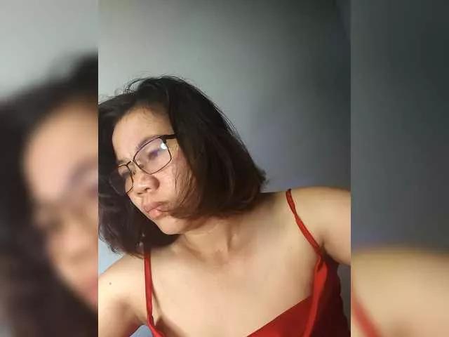 Hill6969 from BongaCams