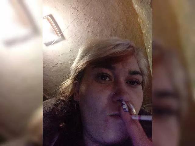 HollyLaBerry from BongaCams