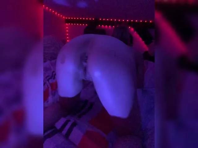 Photos of HoneyKJ from BongaCams is Freechat