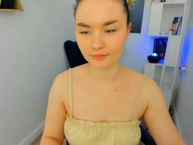 Explore our live girls sluts from our Custom and Multi clubs and checkout exclusive access to highly interactive content, such as shape, hair, titties, pussy type and many more.