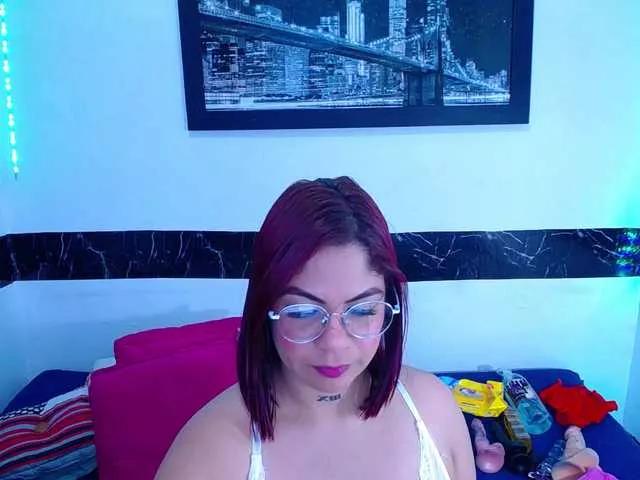 Explore our live girls sluts from our Custom and Multi clubs and checkout exclusive access to highly interactive content, such as shape, hair, titties, pussy type and many more.