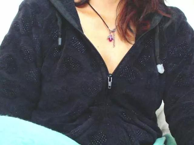 HOTTTSKIN from BongaCams