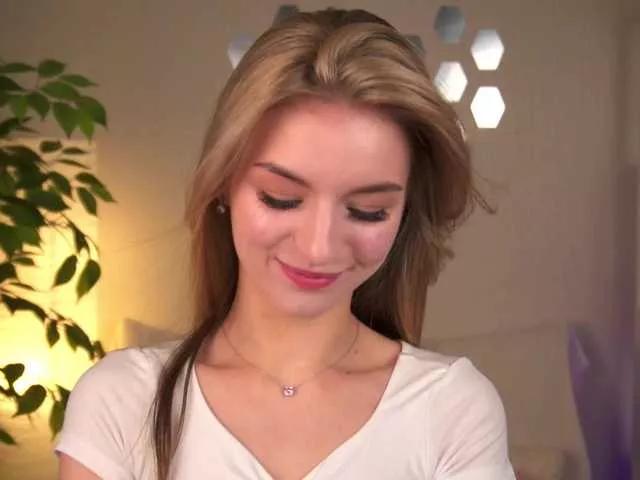 ilittleheara from BongaCams
