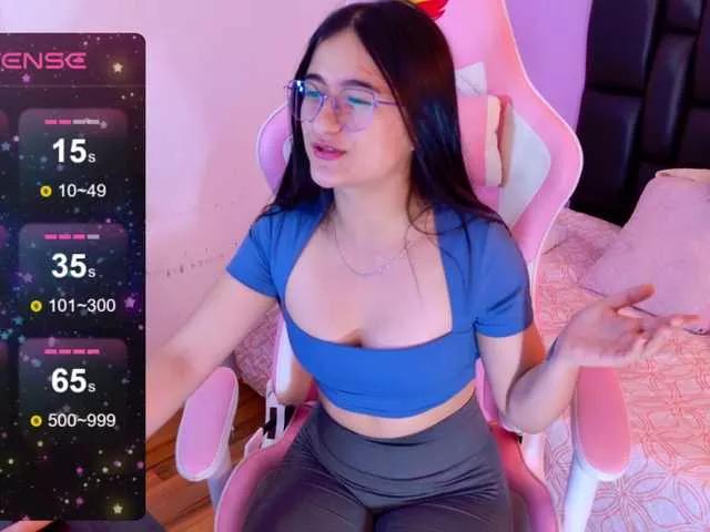 Explore our live girls sluts from our Custom and Multi clubs and checkout exclusive access to highly interactive content, such as shape, hair, titties, pussy type and many more.