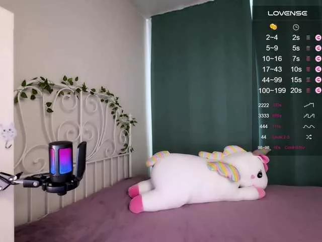 imEmiliya from BongaCams