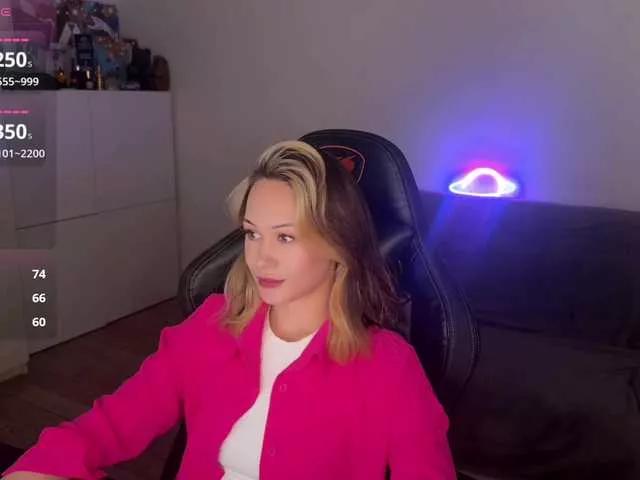 imEmiliya from BongaCams