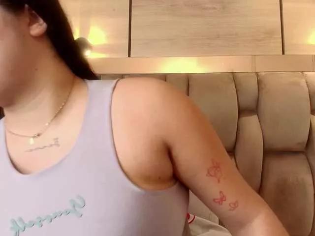 ImMou from BongaCams