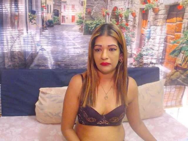 indianaqua from BongaCams