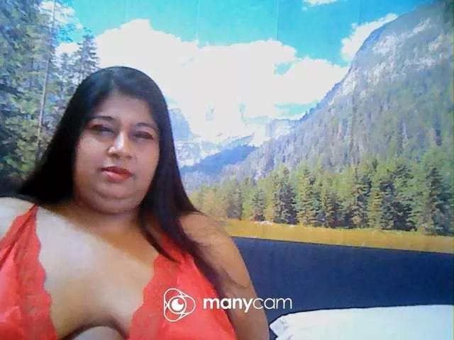 indianhoney from BongaCams