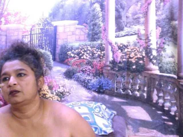 indianstar75 from BongaCams