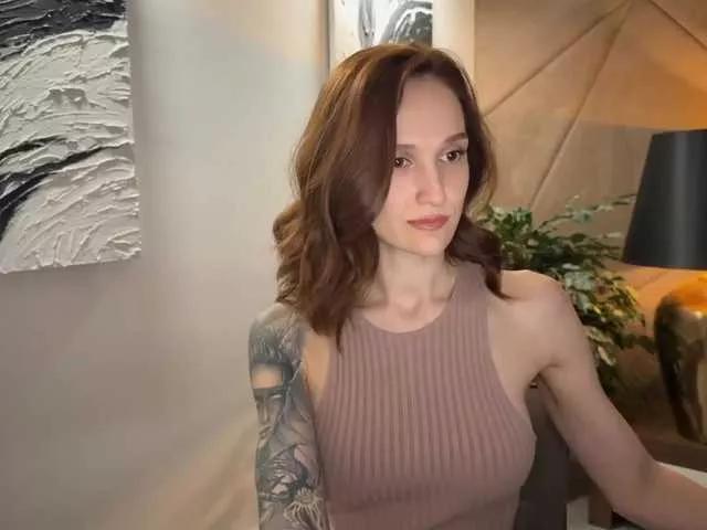 InRina from BongaCams