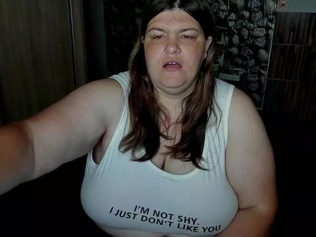 Explore our live girls sluts from our Custom and Multi clubs and checkout exclusive access to highly interactive content, such as shape, hair, titties, pussy type and many more.