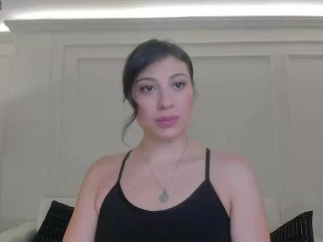 Explore our live girls sluts from our Custom and Multi clubs and checkout exclusive access to highly interactive content, such as shape, hair, titties, pussy type and many more.