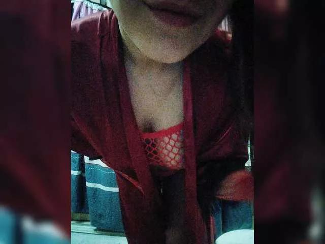 IrinaWhite94 from BongaCams