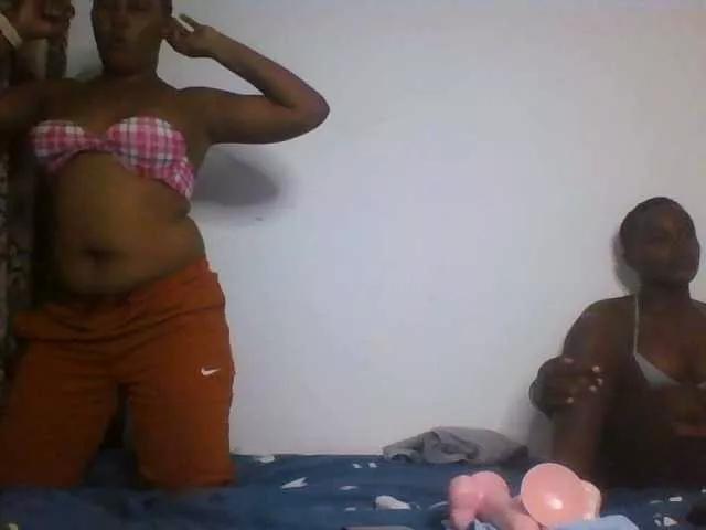 Explore our live girls sluts from our Custom and Multi clubs and checkout exclusive access to highly interactive content, such as shape, hair, titties, pussy type and many more.