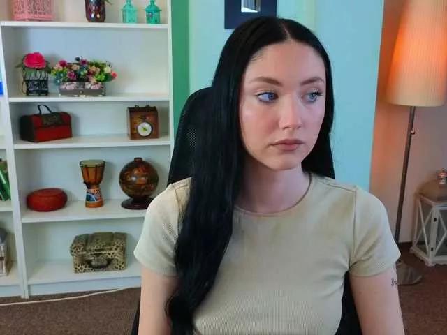 Explore our live girls sluts from our Custom and Multi clubs and checkout exclusive access to highly interactive content, such as shape, hair, titties, pussy type and many more.