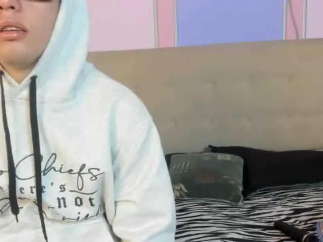 JacksonnScarlett from BongaCams is Freechat