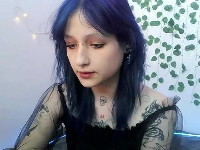 Explore our live girls sluts from our Custom and Multi clubs and checkout exclusive access to highly interactive content, such as shape, hair, titties, pussy type and many more.
